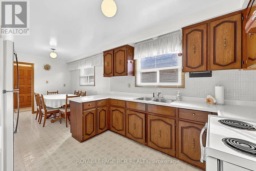 32 Bartel Drive — photo 9 of 39