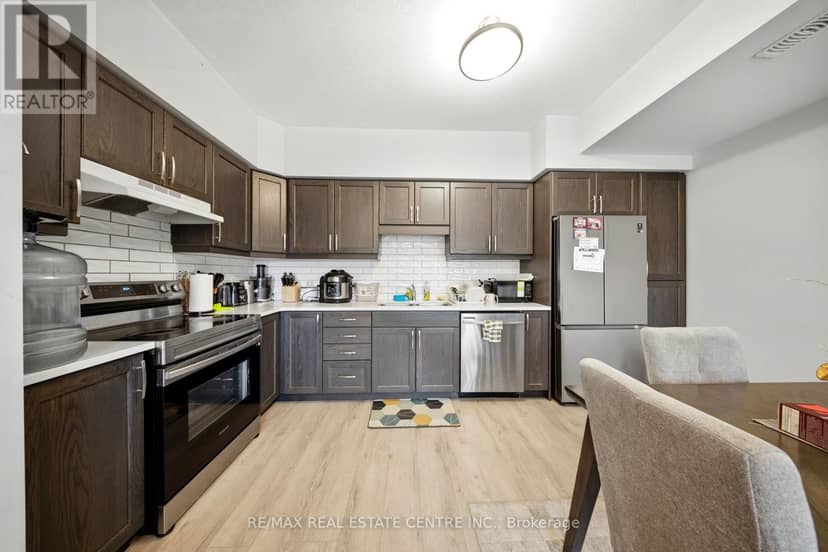 57 Progress Crescent — photo 12 of 28