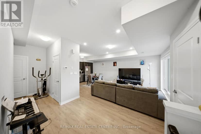 57 Progress Crescent — photo 6 of 28