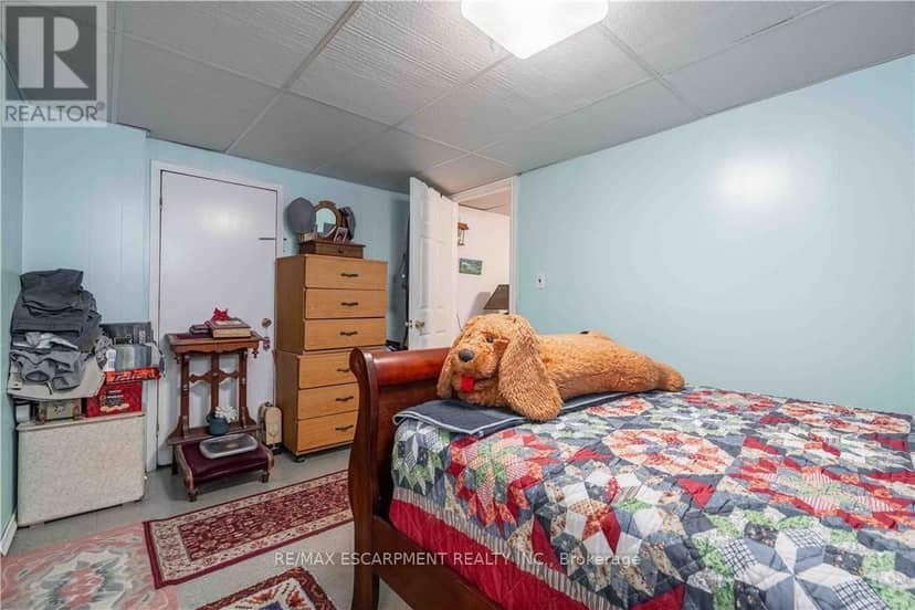 374 Upper Wentworth Street W — photo 13 of 40