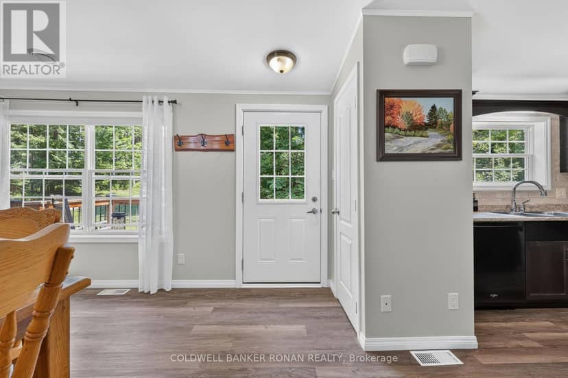 9087 Webster Road — photo 7 of 40