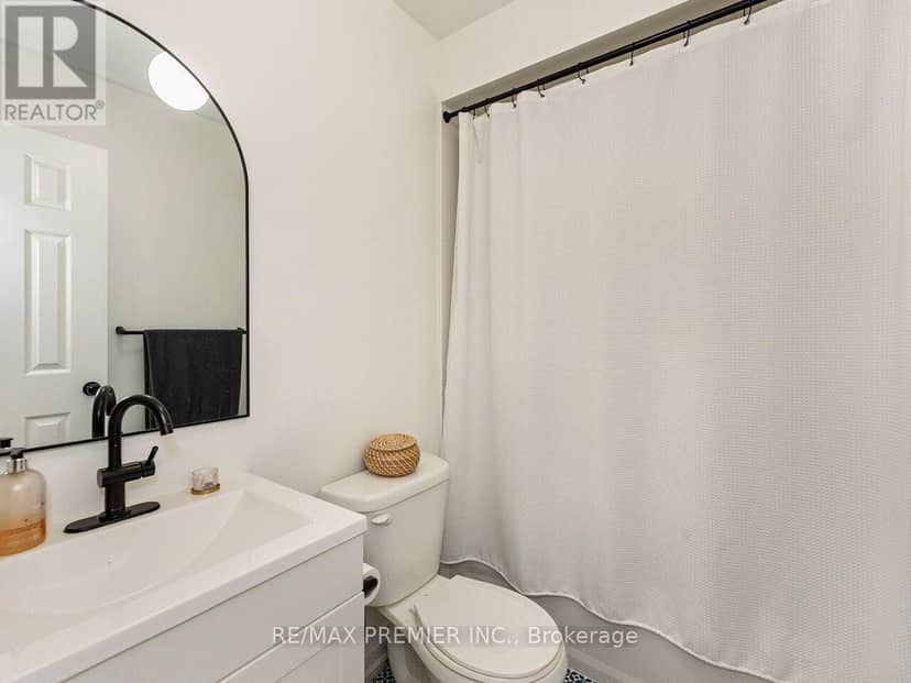 48 Odoardo Di Santo Circle — photo 23 of 40