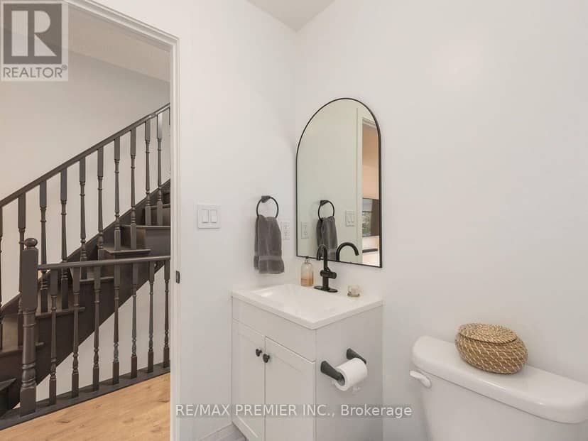 48 Odoardo Di Santo Circle — photo 24 of 40