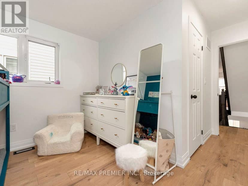 48 Odoardo Di Santo Circle — photo 18 of 40