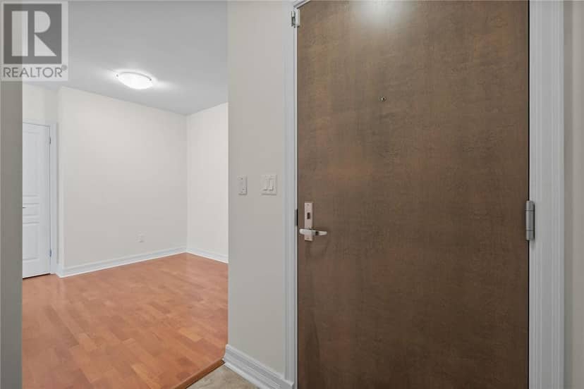 200 Besserer Unit# 512 — photo 6 of 40