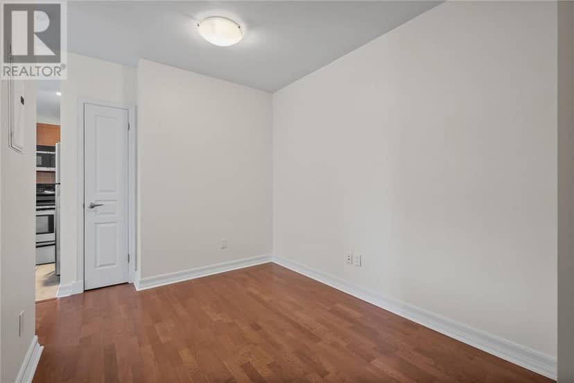 200 Besserer Unit# 512 — photo 7 of 40