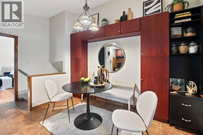 1109 Parkview AVENUE — photo 12 of 31