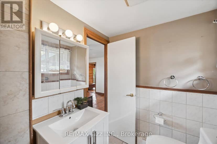 841 Fifes Bay Marina Lane — photo 16 of 40