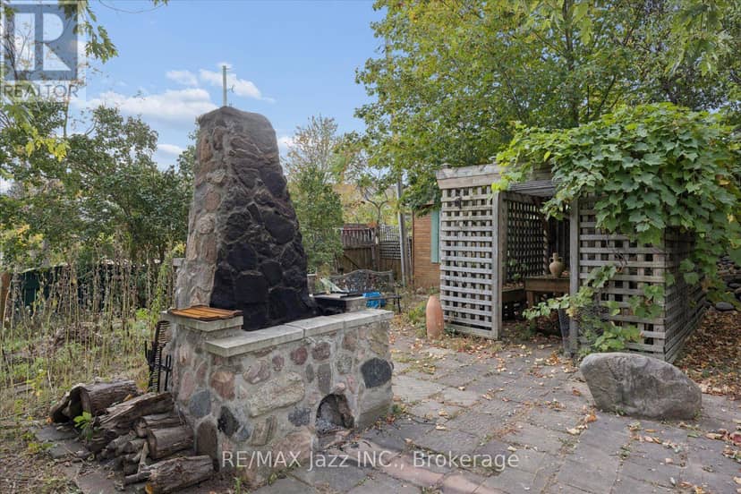 841 Fifes Bay Marina Lane — photo 36 of 40