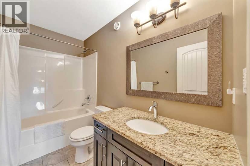 7416 29 Street — photo 26 of 40