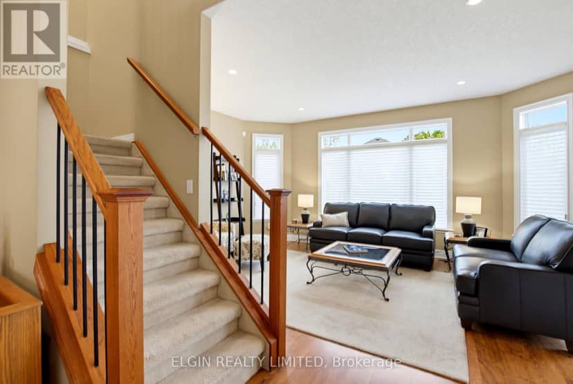 15 Oriole Lane — photo 4 of 40