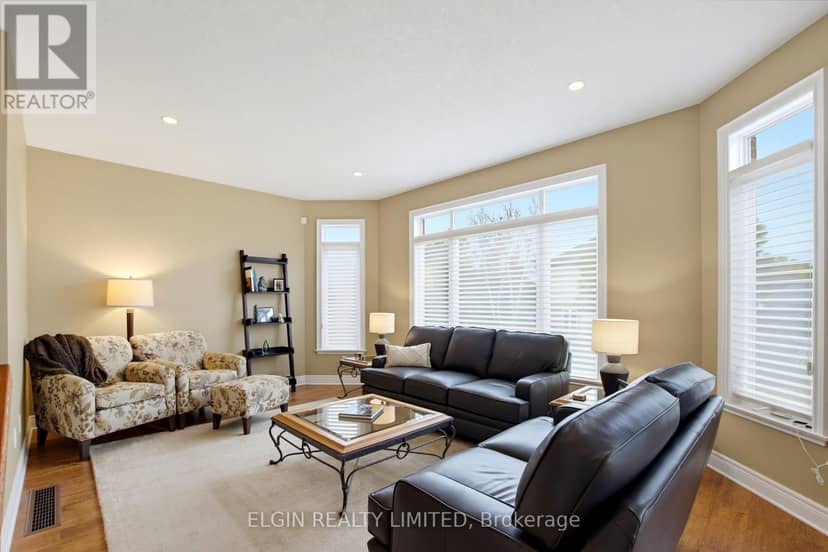 15 Oriole Lane — photo 7 of 40