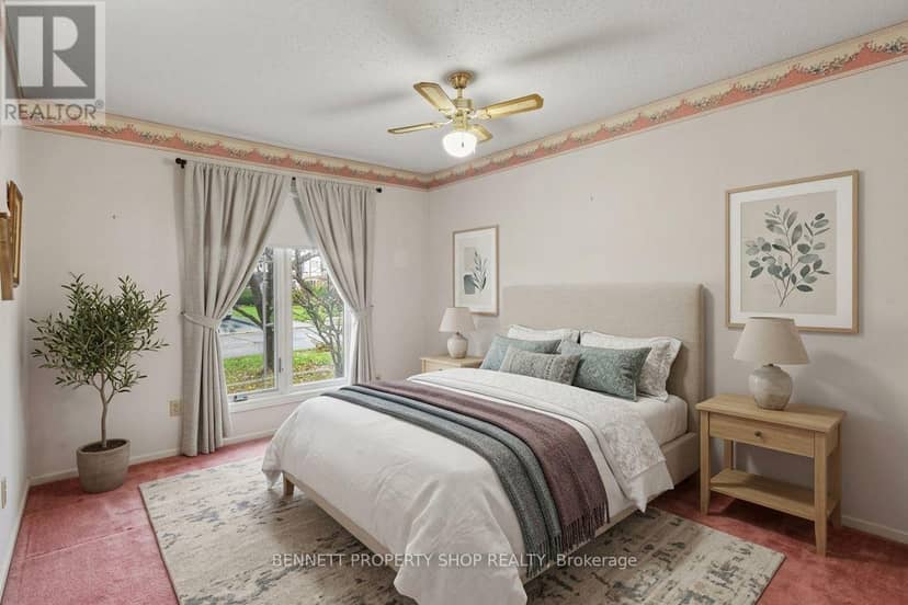 872 Lawnsberry Drive — photo 13 of 15