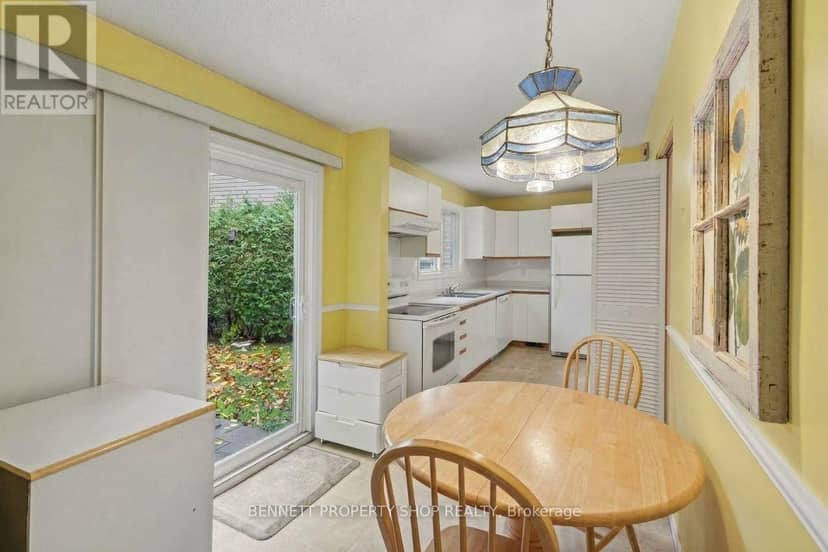 872 Lawnsberry Drive, Ottawa, photo 7