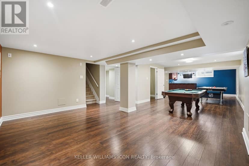 246 Madhu Crescent — photo 33 of 39
