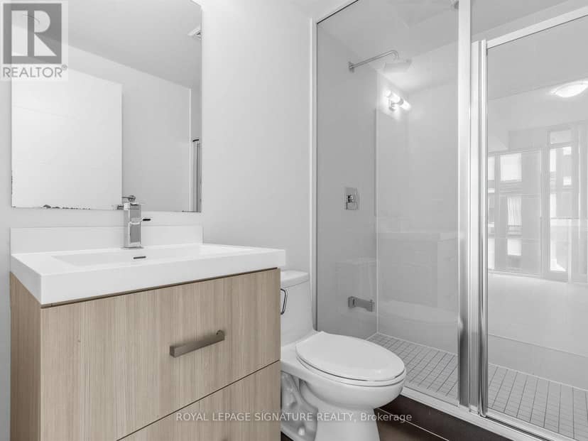 3810 - 50 Wellesley Street E — photo 7 of 24