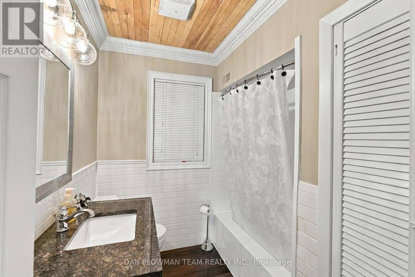 794 Mary Street N — photo 21 of 40