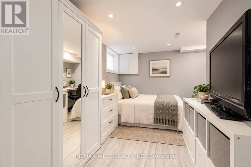 149 Chisholm Avenue — photo 14 of 15