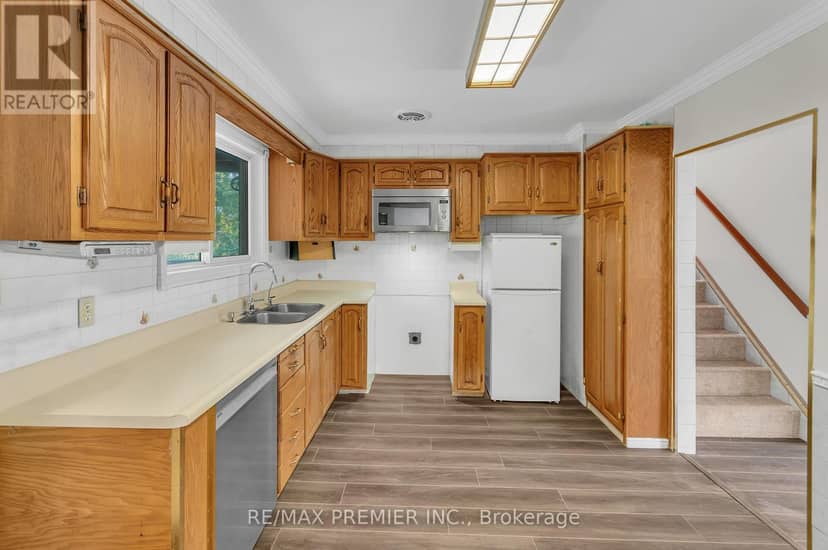509 Arnhem Drive — photo 7 of 40