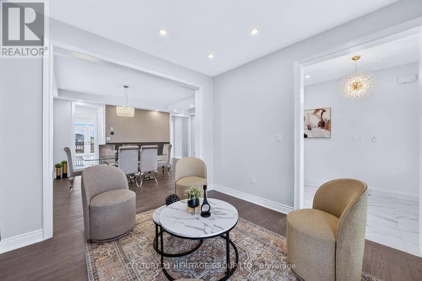 282 Reg Harrison Trail, Newmarket, photo 7