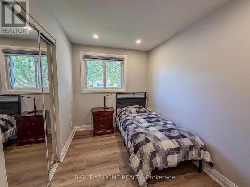 221 Tupper Boulevard — photo 18 of 25