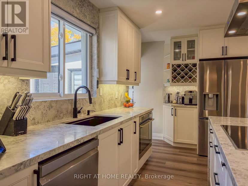 221 Tupper Boulevard — photo 9 of 25
