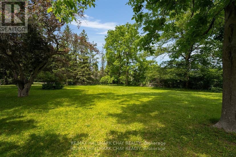 1407 Flos 8 Road W — photo 36 of 38