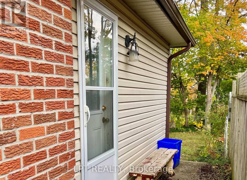 47 Springdale Drive — photo 32 of 36