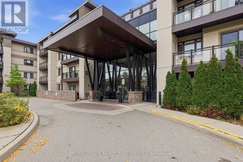 211 - 128 Garden Drive, Oakville, photo 2