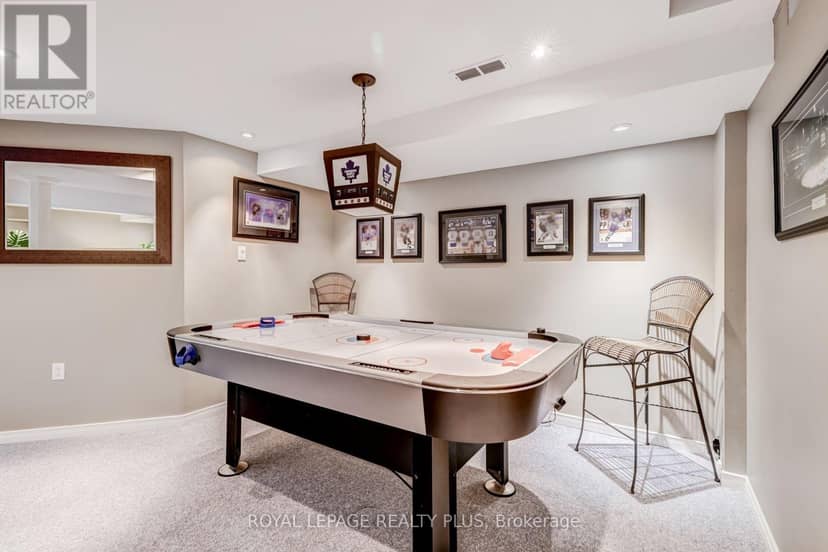 1459 Ravensmoor Crescent — photo 40 of 40