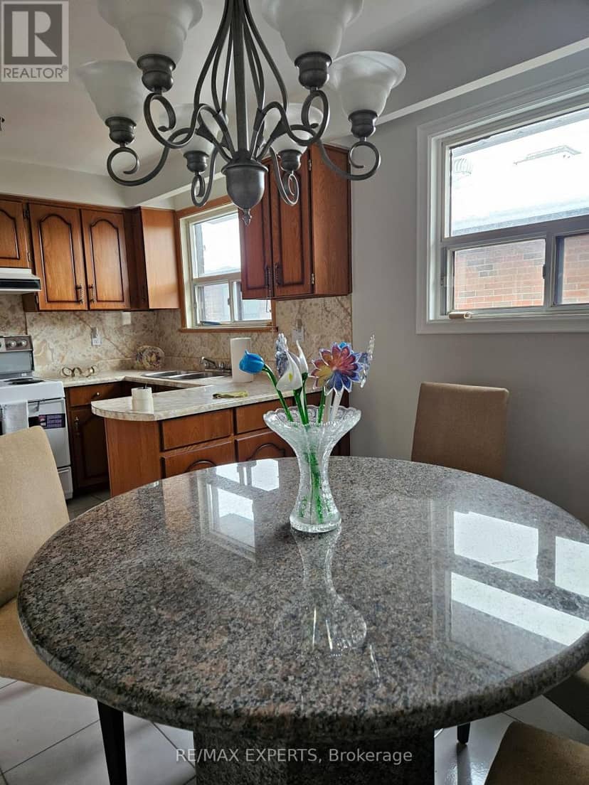 1 Byworth Boulevard, Toronto, photo 5