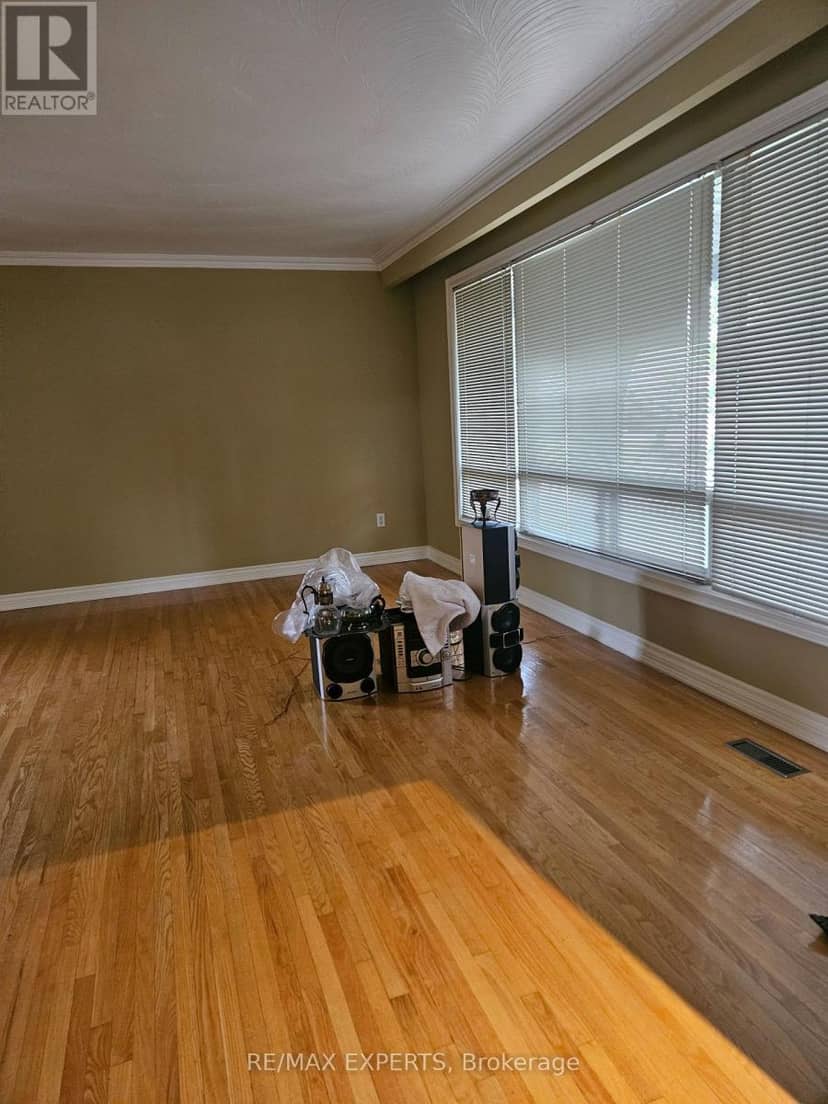 1 Byworth Boulevard, Toronto, photo 7