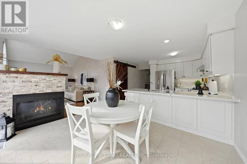 96 Lauchlin Crescent — photo 15 of 40