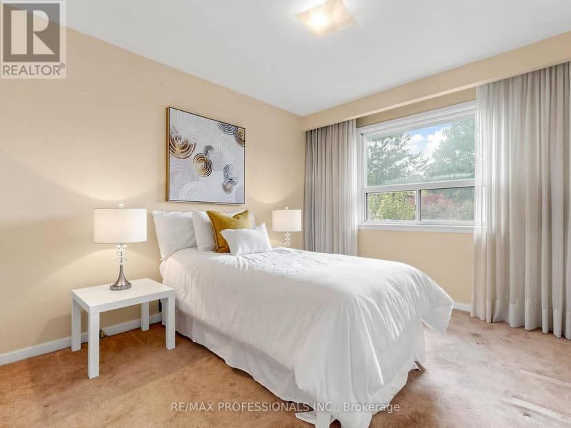 34 Crestridge Heights Road — photo 16 of 32