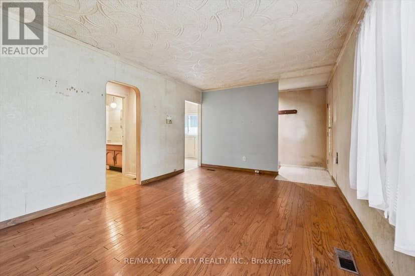 127 Spadina Road E, Kitchener, photo 4