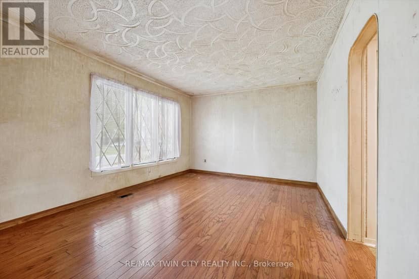 127 Spadina Road E, Kitchener, photo 5