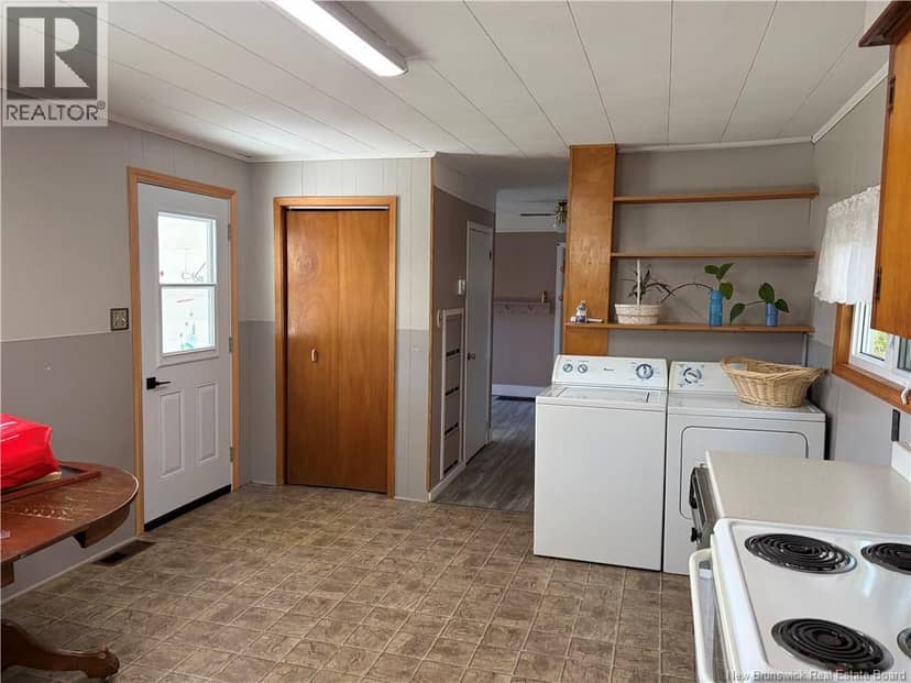 10096 Route 105, Beechwood, photo 4