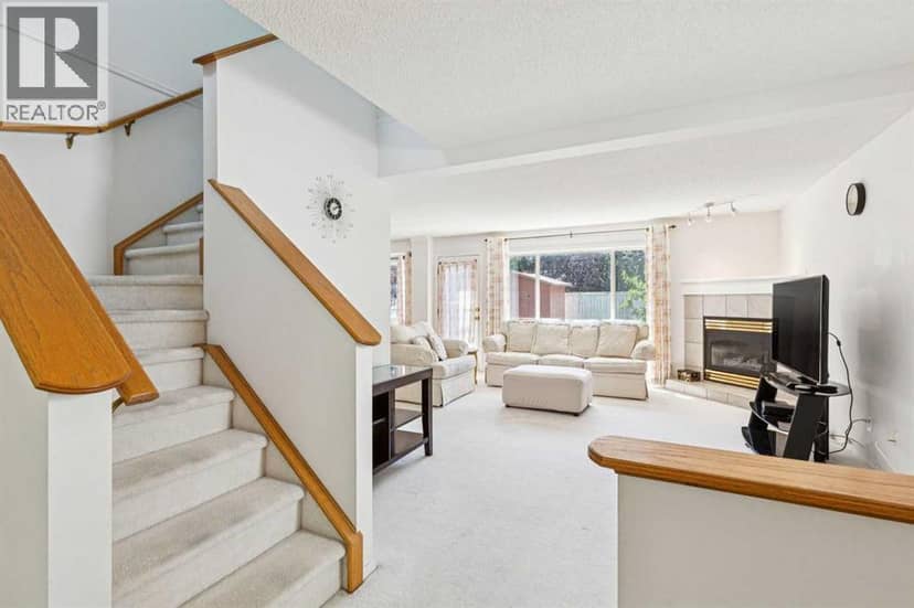10521 Hidden Valley Drive NW, Calgary, photo 4