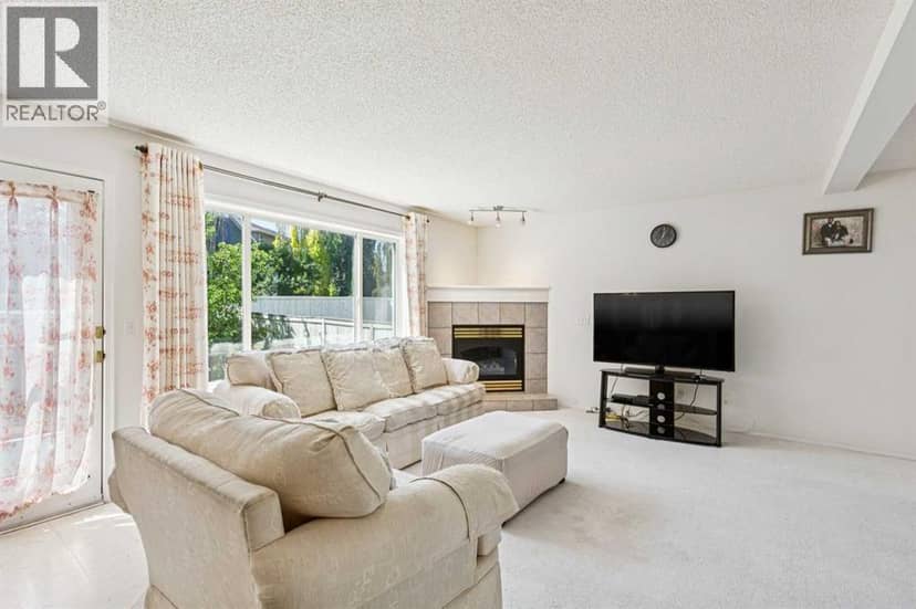 10521 Hidden Valley Drive NW, Calgary, photo 6