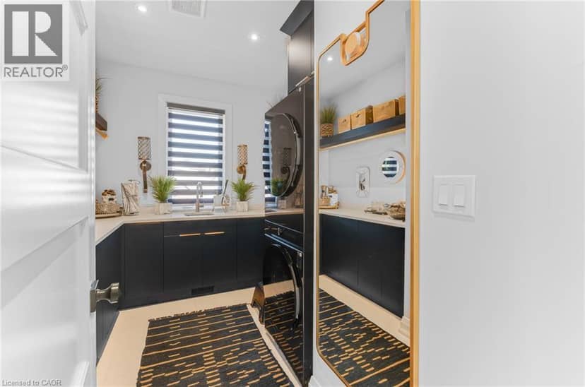 45 ALDERSHOT Place — photo 37 of 40