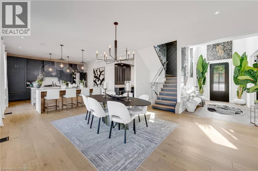 45 ALDERSHOT Place — photo 9 of 40