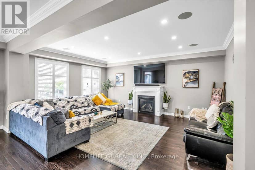 47 Holyrod Drive — photo 13 of 40