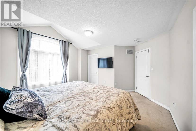 47 Holyrod Drive — photo 39 of 40