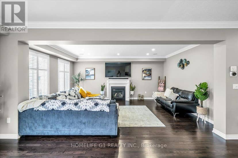 47 Holyrod Drive — photo 14 of 40