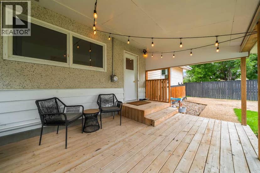 123 3 Avenue E — photo 27 of 36