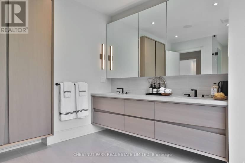 2 Marchwood Drive — photo 30 of 40