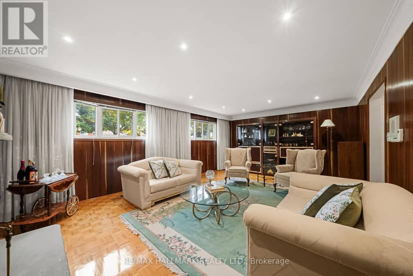 53 Tobruk Crescent — photo 28 of 40