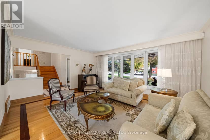 53 Tobruk Crescent, Toronto, photo 5