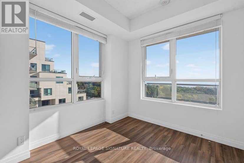 1010 - 22 East Haven Drive — photo 23 of 40