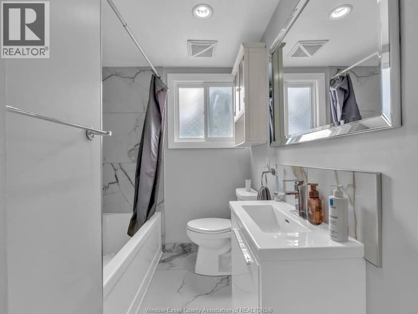 151 Alexander — photo 29 of 40